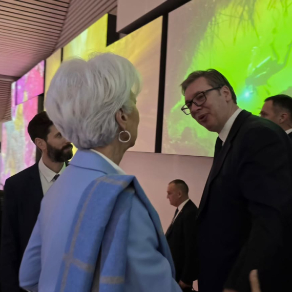 Vučić u Davosu razgovarao sa Kristin Lagard; Sastao se i sa Marošem Šefčovičem FOTO