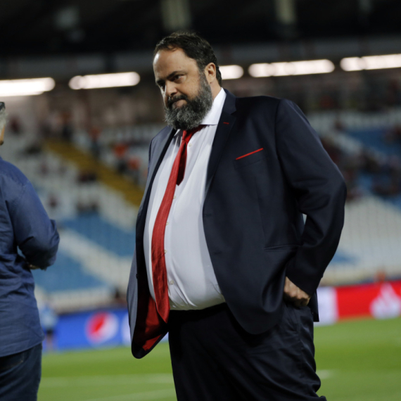 Marinakis morao da "digne ruke" od svog kluba