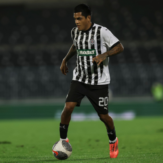 Partizan bi mogao da naplati promašaj