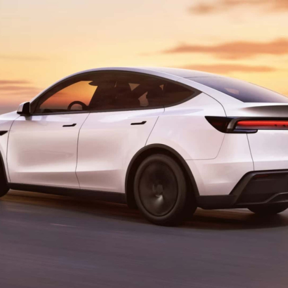 Tesla tone sve dublje