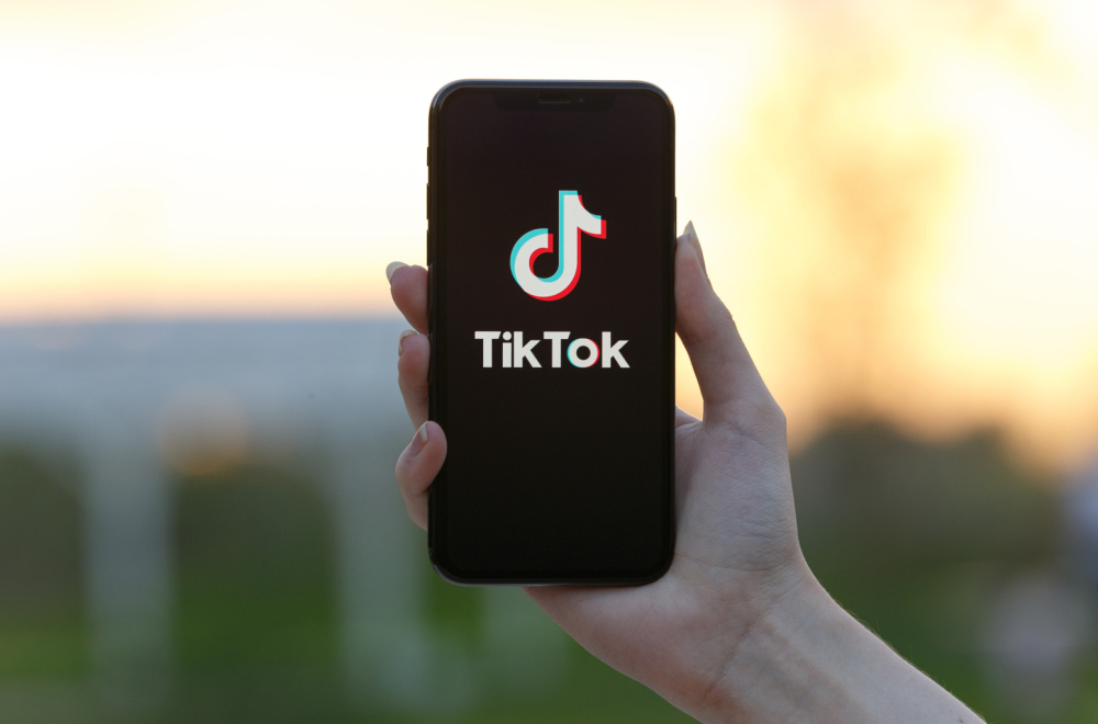 TikTok uvodi promenu – njihov logo više nije jedini koji možete da vidite
