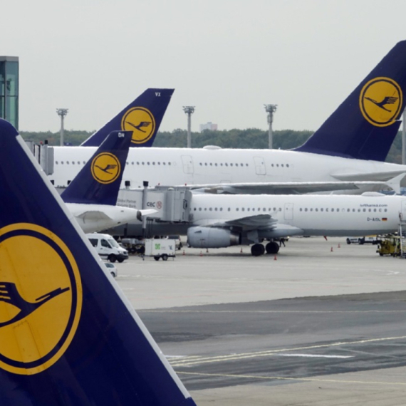 Poznata avio-kompanija ukida 4.000 radnih mesta