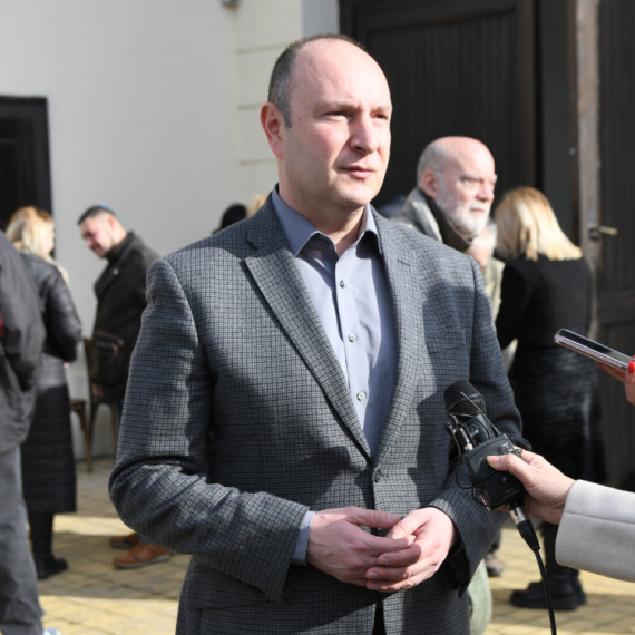 Gradonačelnik Novog Sada podneo ostavku