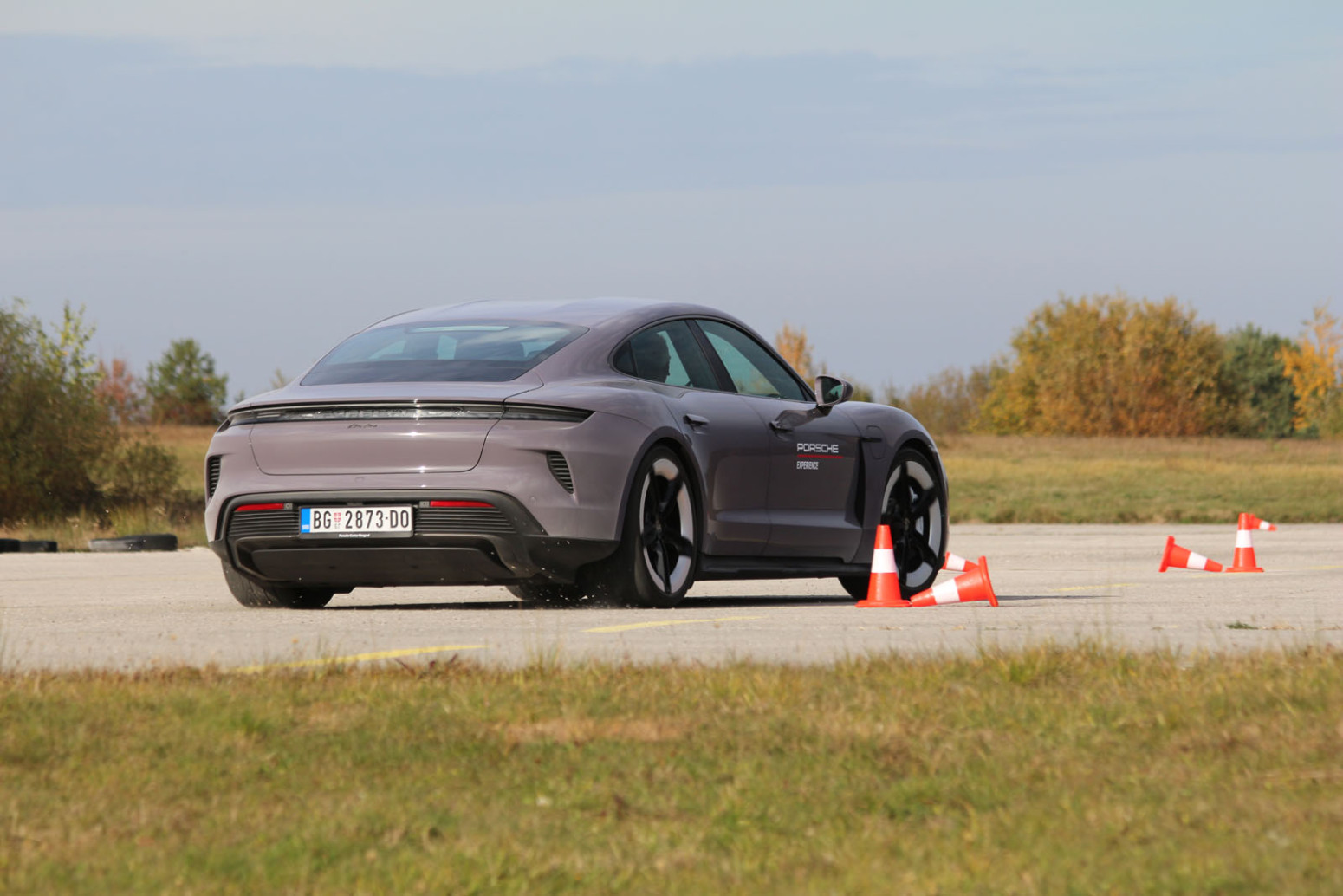 Prva vožnja: Porsche Taycan – čisto zadovoljstvo FOTO