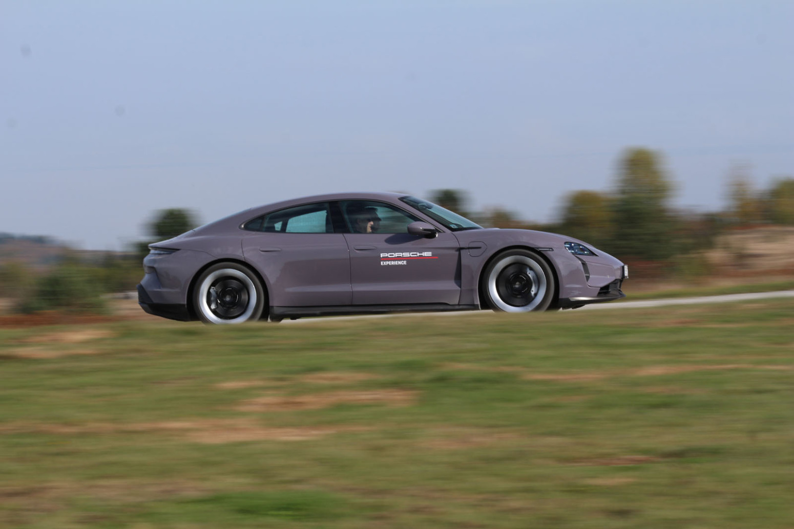 Prva vožnja: Porsche Taycan – čisto zadovoljstvo FOTO