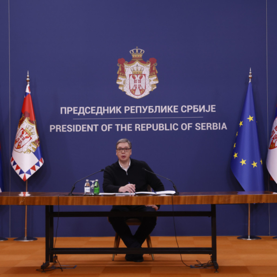 Vučić se sastaje sa Bocan-Harčenkom