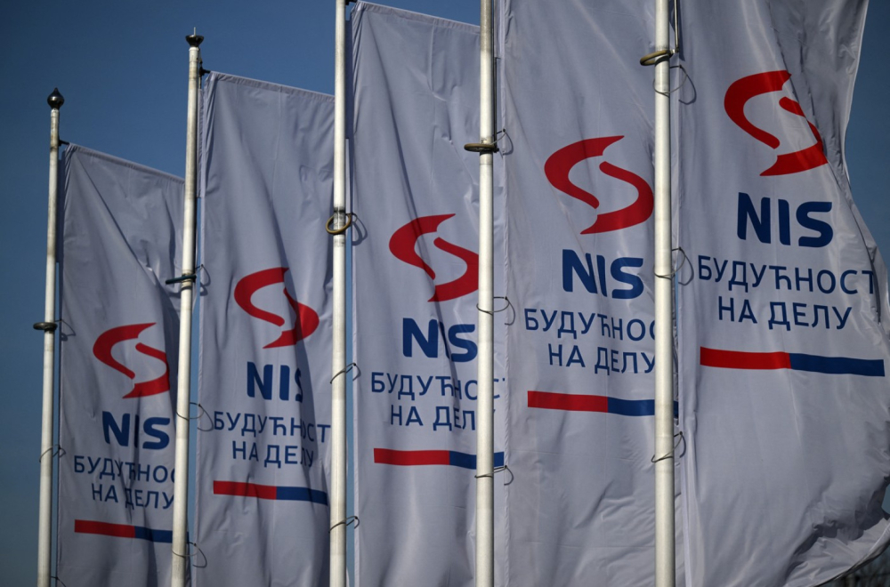 Russians agreed to sell their stake in NIS