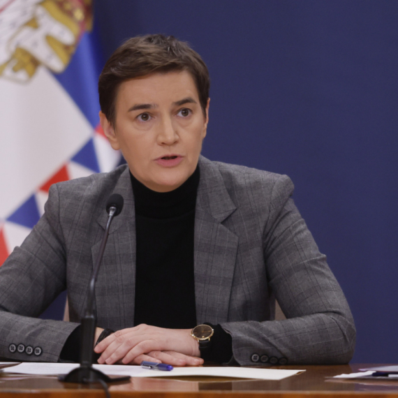 Brnabić: Drago mi je što su Šolakovi mediji pokazali da ih nimalo ne zanimaju zahtevi studenata VIDEO