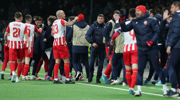 Zvezda u velikom stilu završila LŠ; Milojević odbio da odgovori na pitanje: "Šta mislite?"