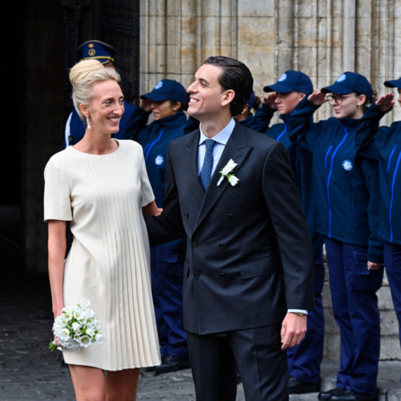 Stigla još jedna beba u kraljevsku porodicu: Niko nije ni znao da je princeza trudna FOTO