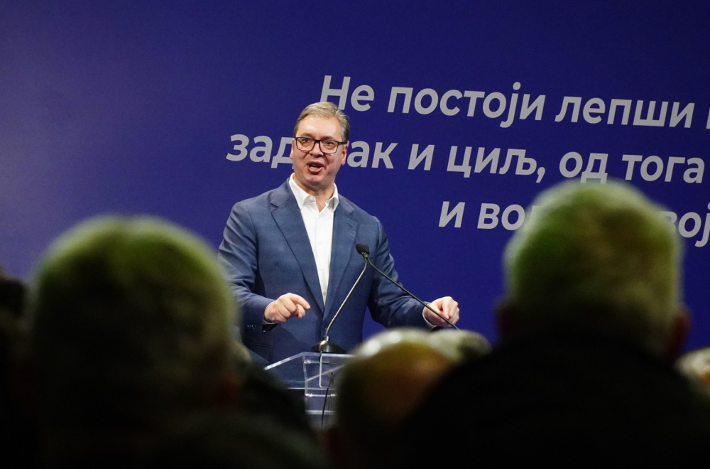 Vučić: Ponudili smo razgovor mladima; Potrebna nam je mladost koja predstavlja budućnost FOTO/VIDEO