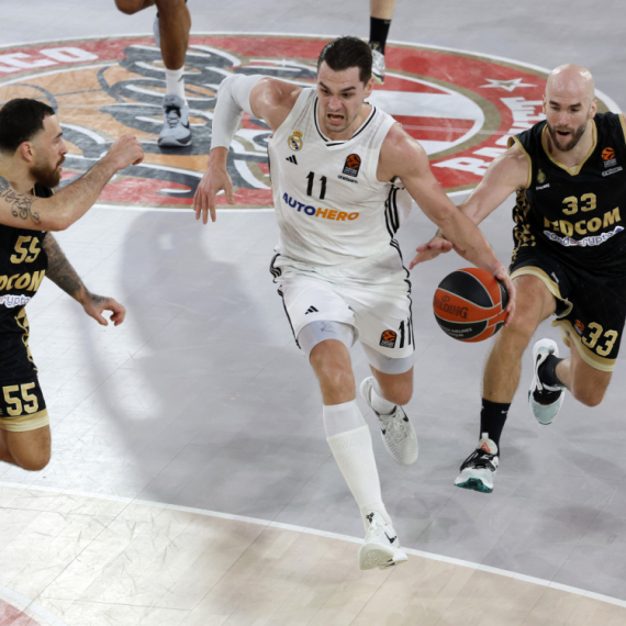Hezonja "poludeo" – Real na kolenima, Hrvat nasrnuo na sudije VIDEO