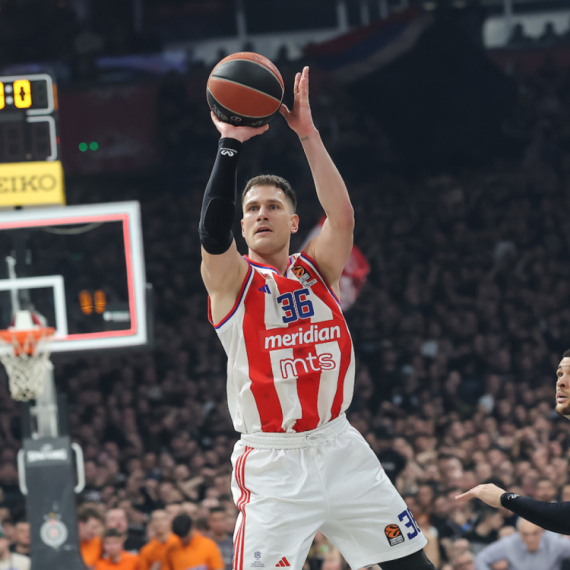 Ovako je Nedović "nasamario" Brauna i rešio derbi! VIDEO