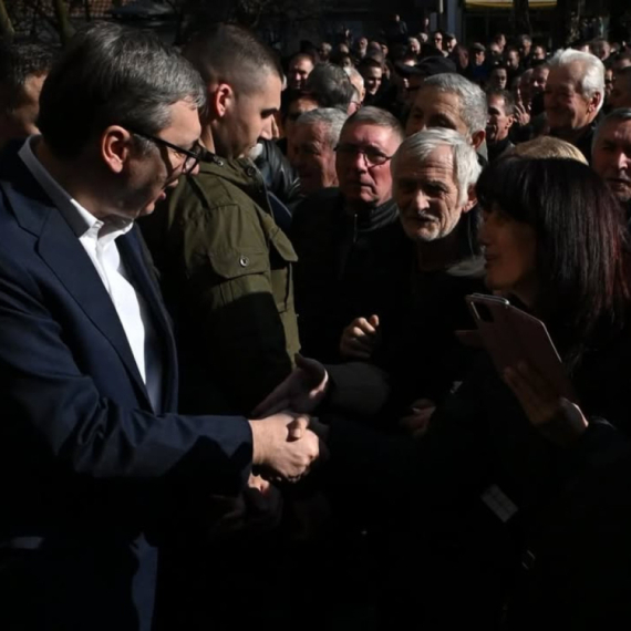 Vučić završio dvodnevnu posetu Rasinskom okrugu: Najavljena velika ulaganja FOTO/VIDEO