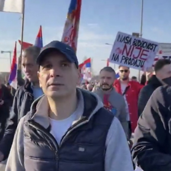 "Studente" predvodi Miloš Jovanović – opozicionar koji je ćutao na pogrom Srba sa KiM VIDEO