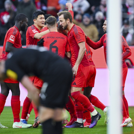 Bajern vodio 4:0, pa strepeo – novi šamar za Štutgart