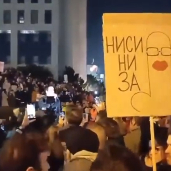 Studenti pokazali da ne vole antisrpske propagandiste; Kesić, Bjelogrlić i Ivanović ćute... VIDEO