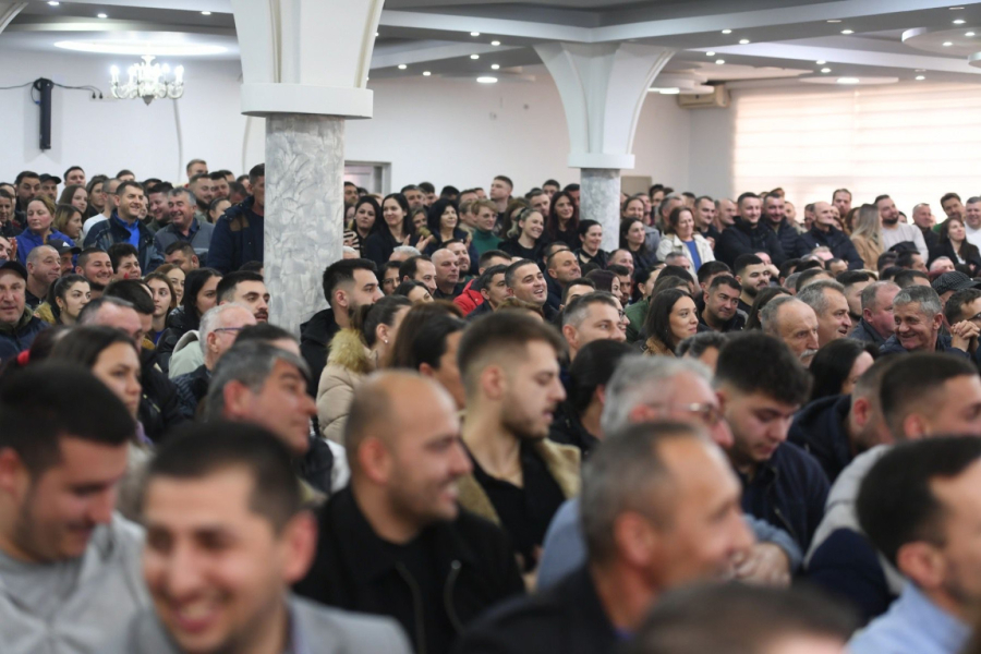 Veliki skup Srpske liste u Gornjem Kuscu: Samo ujedinjeni možemo do svih deset mandat FOTO