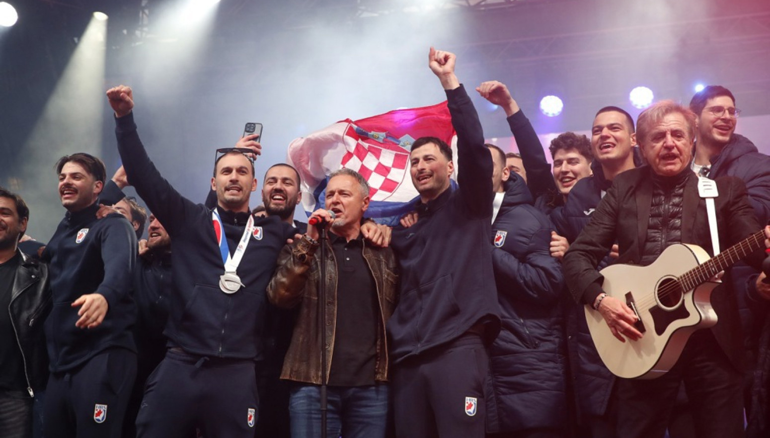 Hrvatska: Trka – ko više voli Tompsona