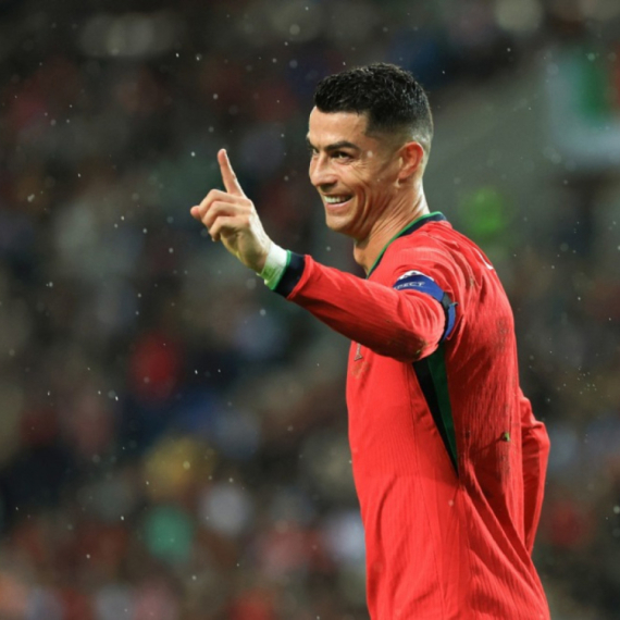Ronaldo: "Ja sam najkompletniji fudbaler u istoriji" ANKETA