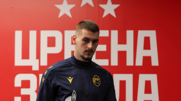 Mimović otkrio zašto je izabrao Fener: "Čoveče, trenira te Murinjo"