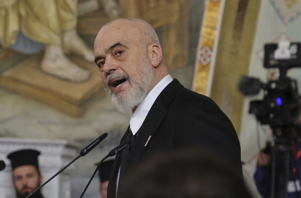 Edi Rama objasnio: Stvara se, nije država, nema carine, nema porez, nema policiju