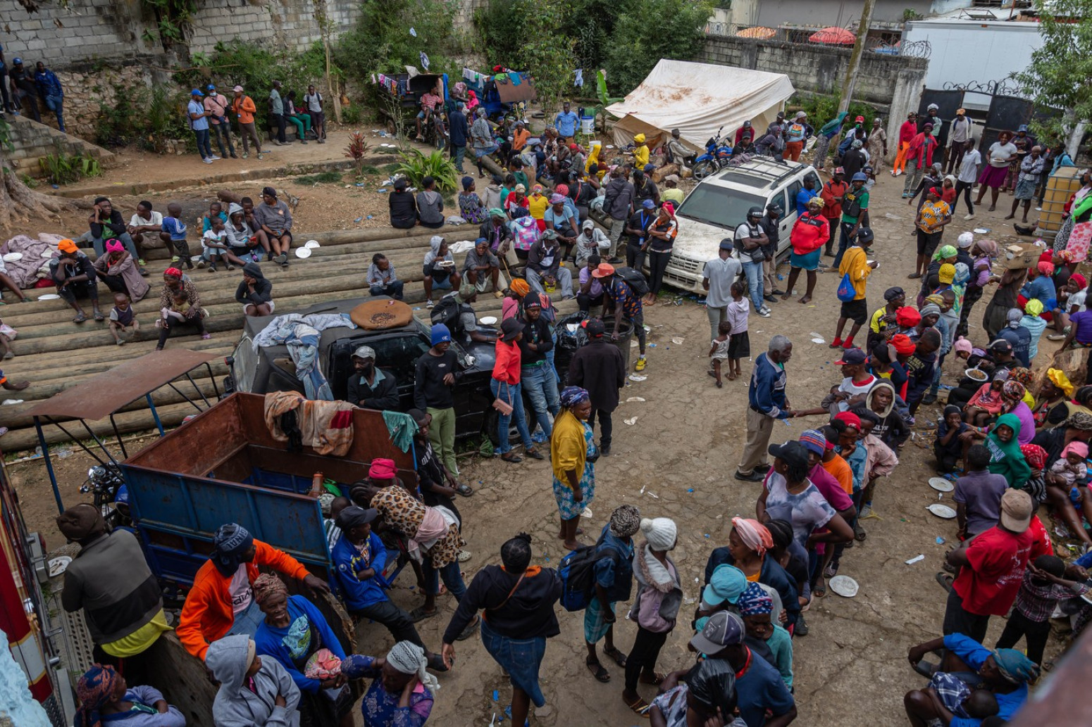 Masakr na Haitiju: Bande idu od vrata do vrata, najmanje 40 poginulih FOTO
