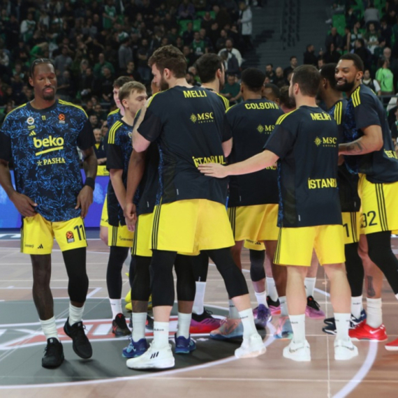 Šokantan poraz Fenerbahčea – Angola heroj, Gudurić 1/10
