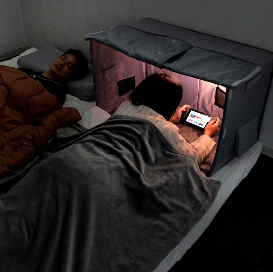 Sleep Shelter gejmerima pomaže da se igraju u krevetu dok drugi spavaju FOTO
