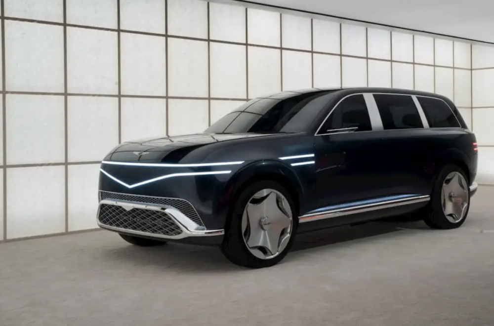 Konačno na snimku: Novi luksuzni SUV FOTO/VIDEO