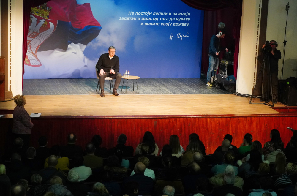 Vučić: "Za rekonstrukciju puta, Doma zdravlja i škole u Čoki devet miliona evra"