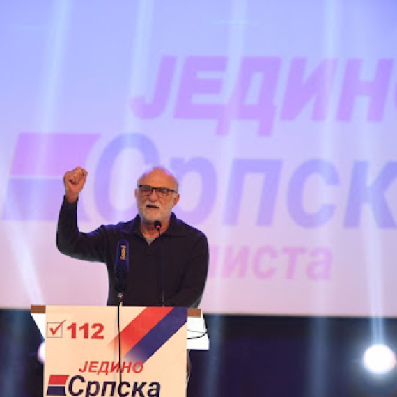 Završni miting Srpske liste u Zvečanu: Srpski narod je večan; Specijalni gost Lazar Ristovski FOTO/VIDEO