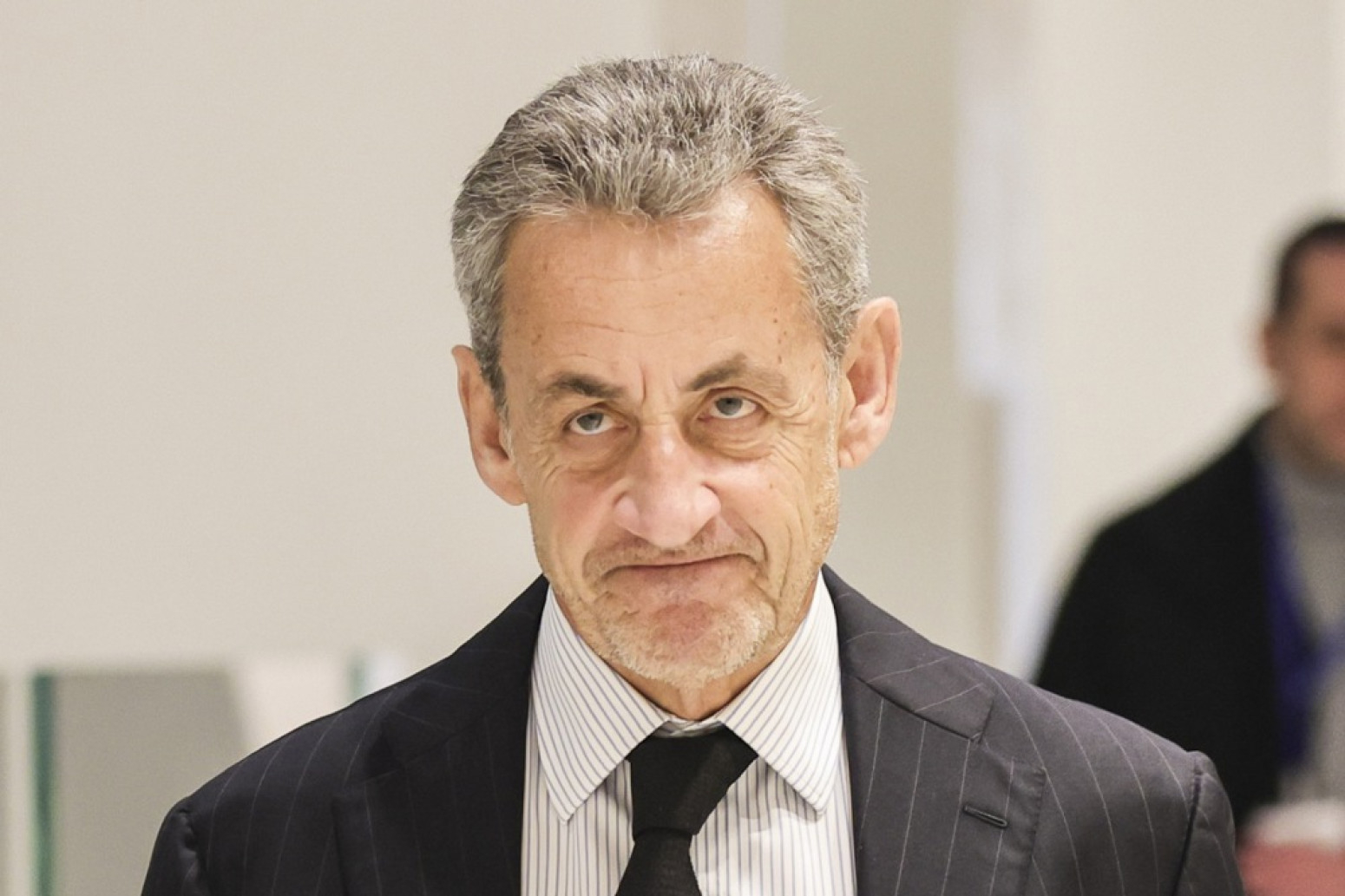 Sarkoziju odzvonilo: Biće u samici, a ove tri stvari imaće sa sobom FOTO