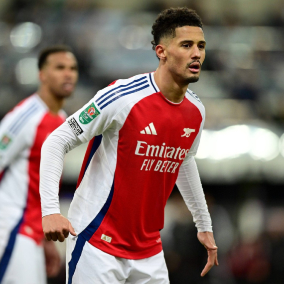 Saliba ostaje u Londonu