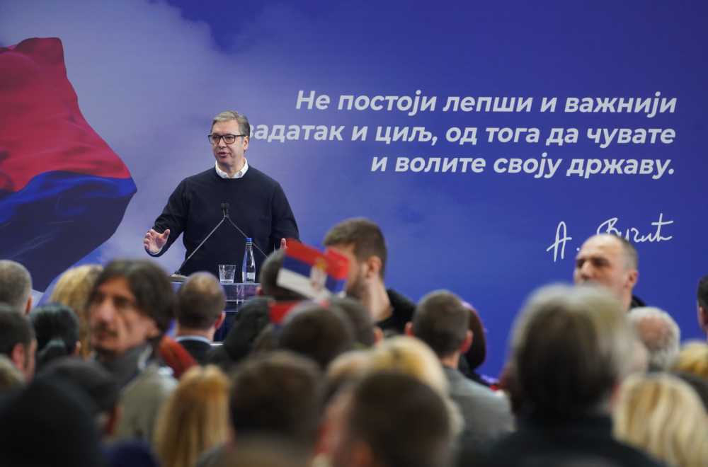 Vučić poručio narodu: Znam da vam teško pada kada neko blokira Srbiju