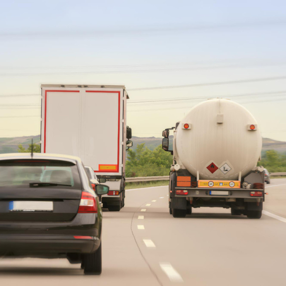 Alarm na auto-putevima: Teretnjaci sve češće učestvuju u udesima – izdato hitno upozorenje