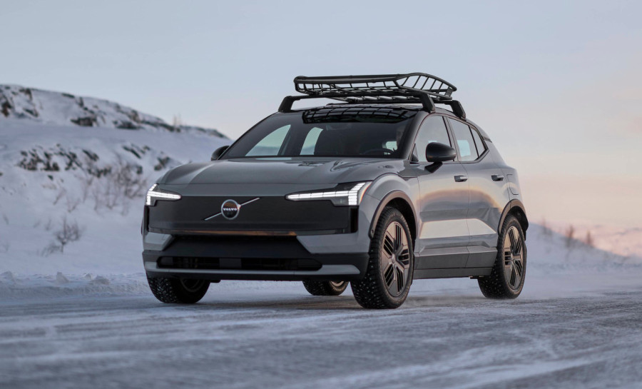 Volvo za vikend avanturiste: Predstavljen EX30 Cross Country FOTO