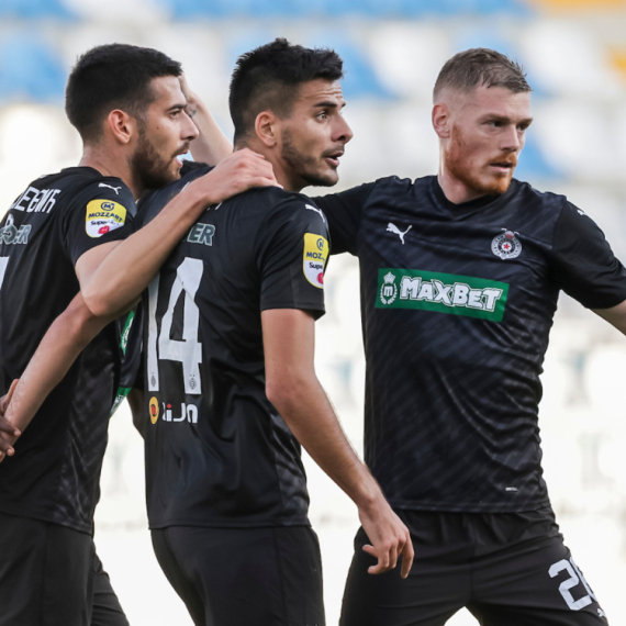 Novi alarm u Partizanu – defanzivac propušta "večiti" derbi?