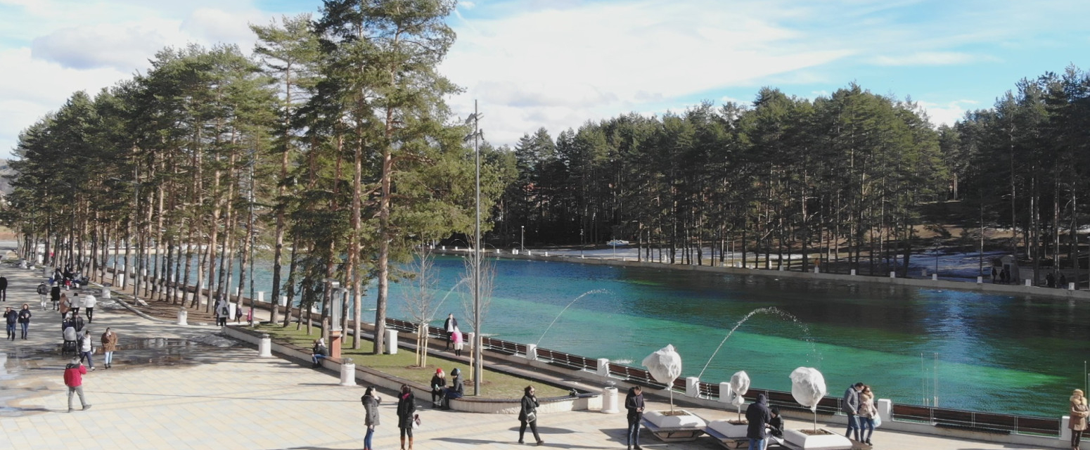 Traži se krevet više, svi kapaciteti popunjeni: Na srpsku planinu stiže preko 50.000 gostiju FOTO