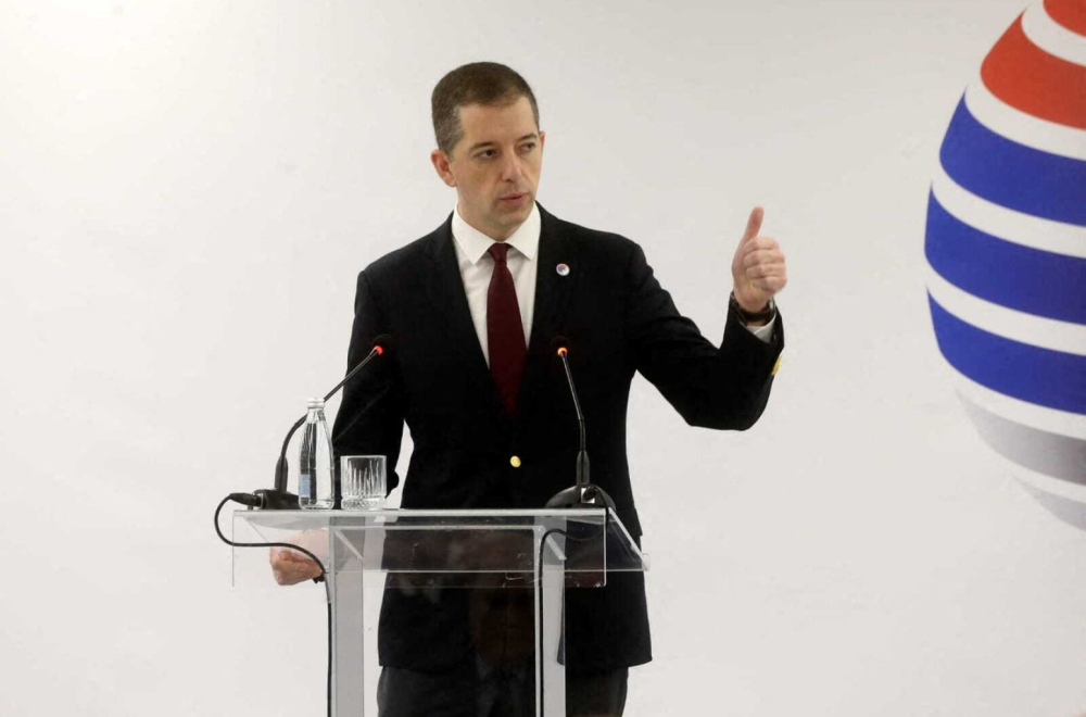 Đurić odgovorio Stefanoviću: Politika Vučića je stabilnost i jačanje međunarodne pozicije Srbije