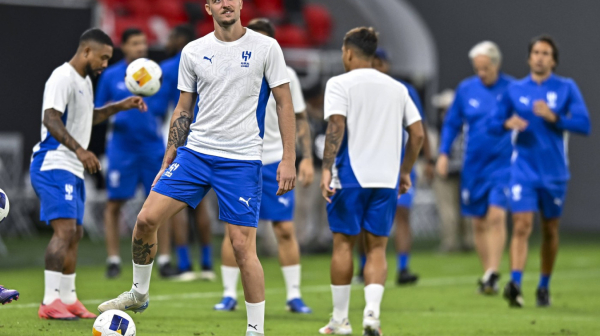 VAR i Borjan zaustavili Al Hilal – jedni Srbi tuguju, drugom se smeši titula