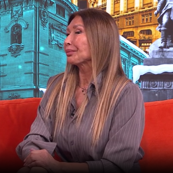 Anđelija Radivojević šokirala gledaoce TV Prva: U 7. deceniji izgleda nestvarno FOTO/VIDEO