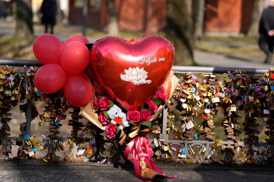 Andrea i Miloš se ljubili 36 minuta bez prestanka: Oni su pobednici takmičenja u Vrnjačkoj Banji FOTO
