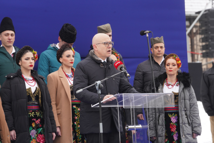 Svečanost u Orašcu: Srbija obeležava Dan državnosti; Ostaćemo slobodarska i neutralna zemlja FOTO