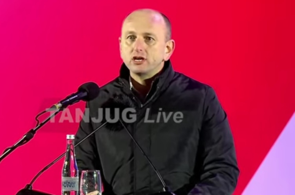 Milan Knežević preneo pozdrave iz CG: Volim ovu Srbiju i drago mi je što je slobodna, prkosna, nezavisna