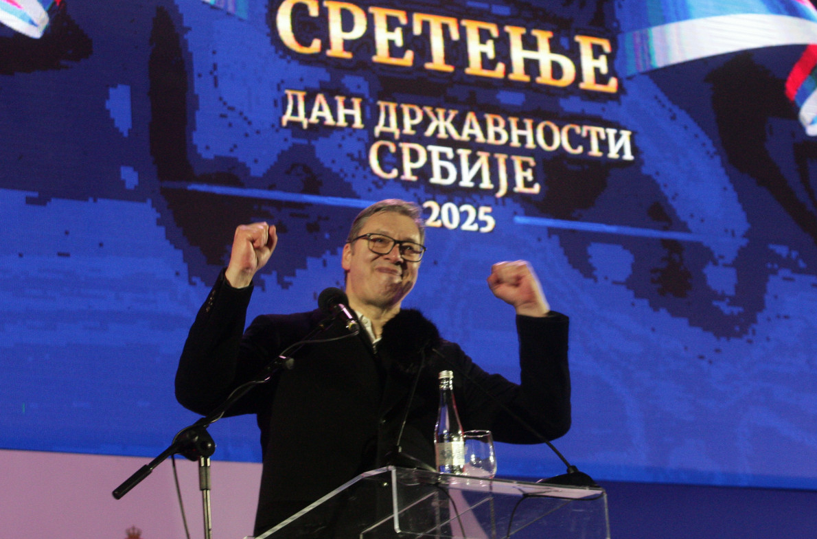 Vučić u Sremskoj Mitrovici poručio: Srbija nije džak za udaranje; Vojvodina je Srbija FOTO/VIDEO