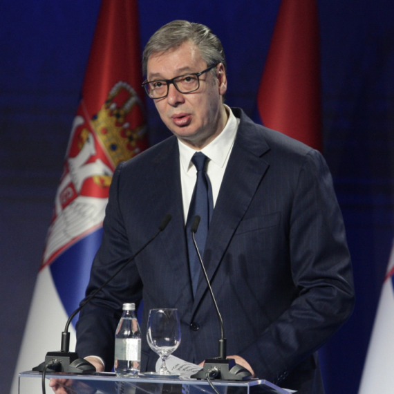 JS: Sinhronizovani napad na Vučića iz Hrvatske i od opozicije; Najoštrije kazne za poziv na ubistvo