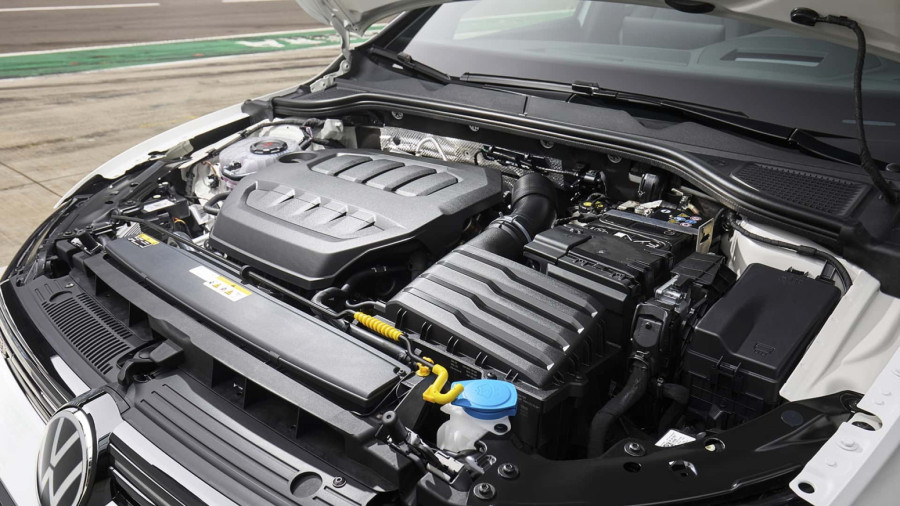 Promena kursa: Volkswagen i Audi ostaju verni benzincima
