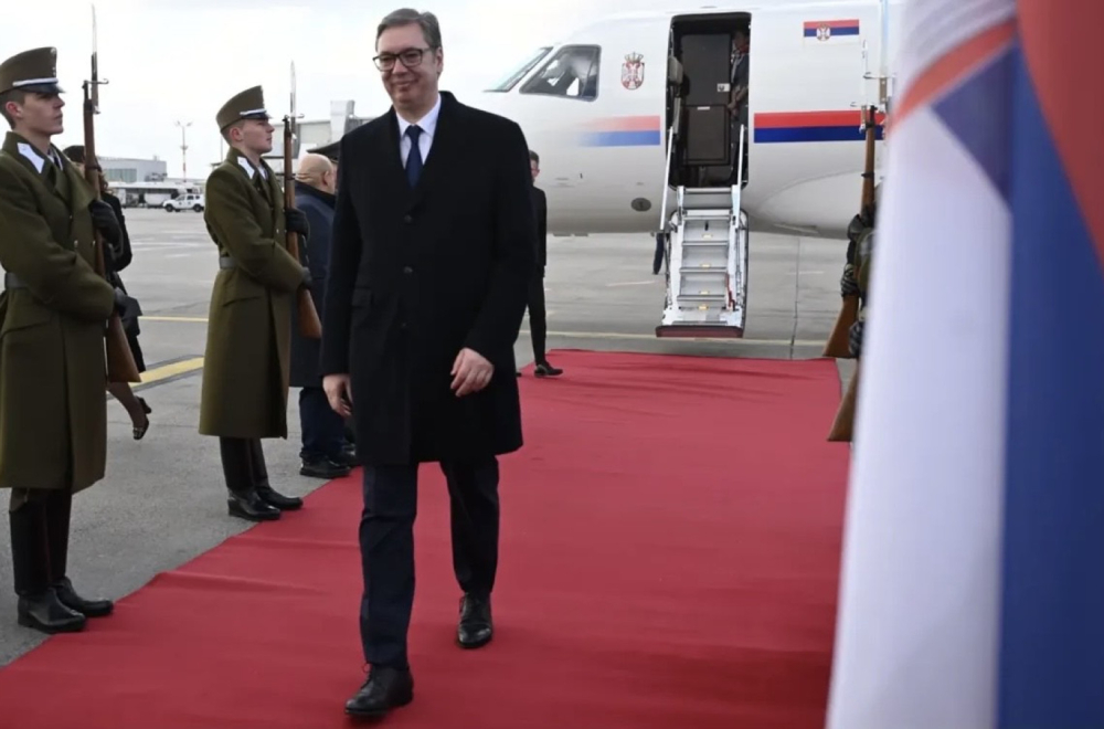 Vučić doputovao u Budimpeštu, biće mu uručen Veliki krst Ordena za zasluge FOTO