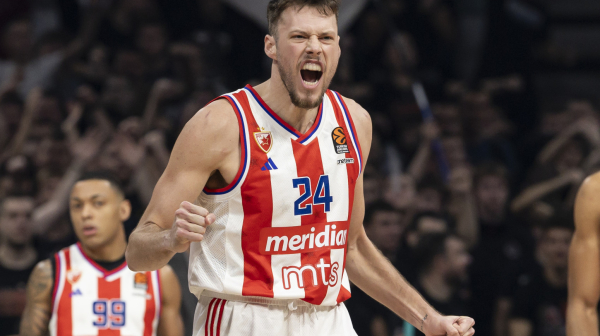 "Da li Srbi znaju nešto što mi ne znamo?" FOTO